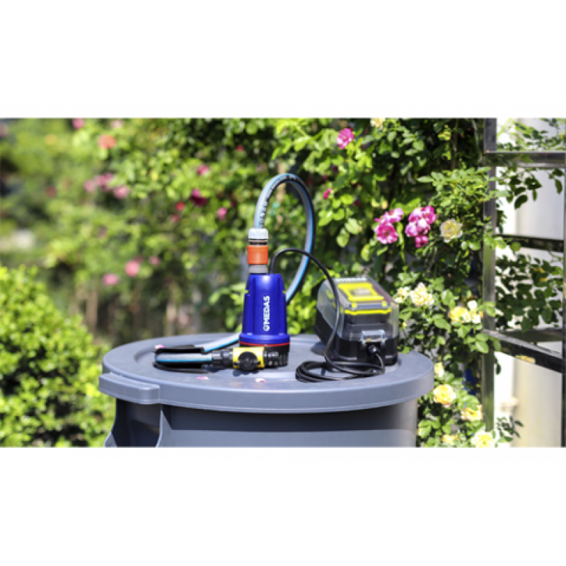 DC Battery Submersible Pump RAIN2500 Garden/ Rain Tank/ Irrigation/ Caravan 165w 2500L/H